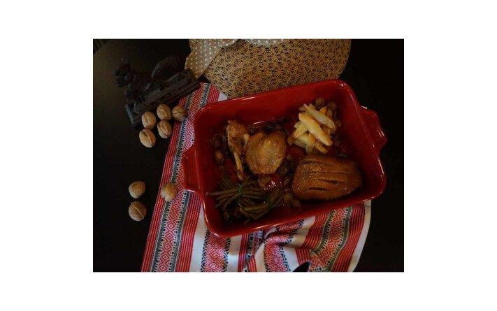 Confit de Canard 1 magret + 1 Cuisse (Demi-Canard) 800 g