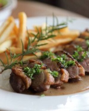 Confit de Canard 1 magret + 1 Cuisse (Demi-Canard) 800 g